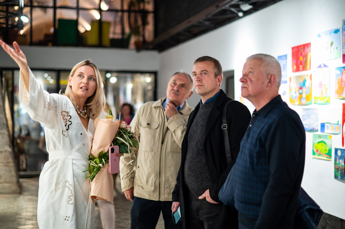 Фото з виставки