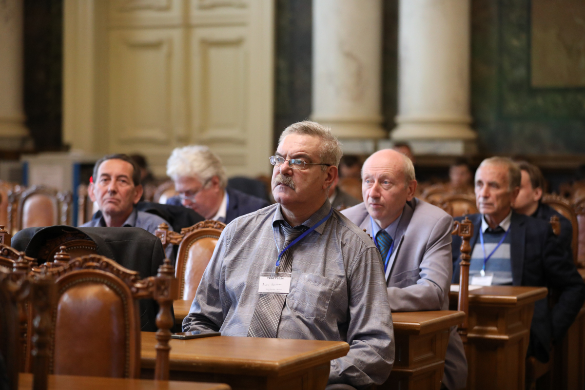 Фото з конференції