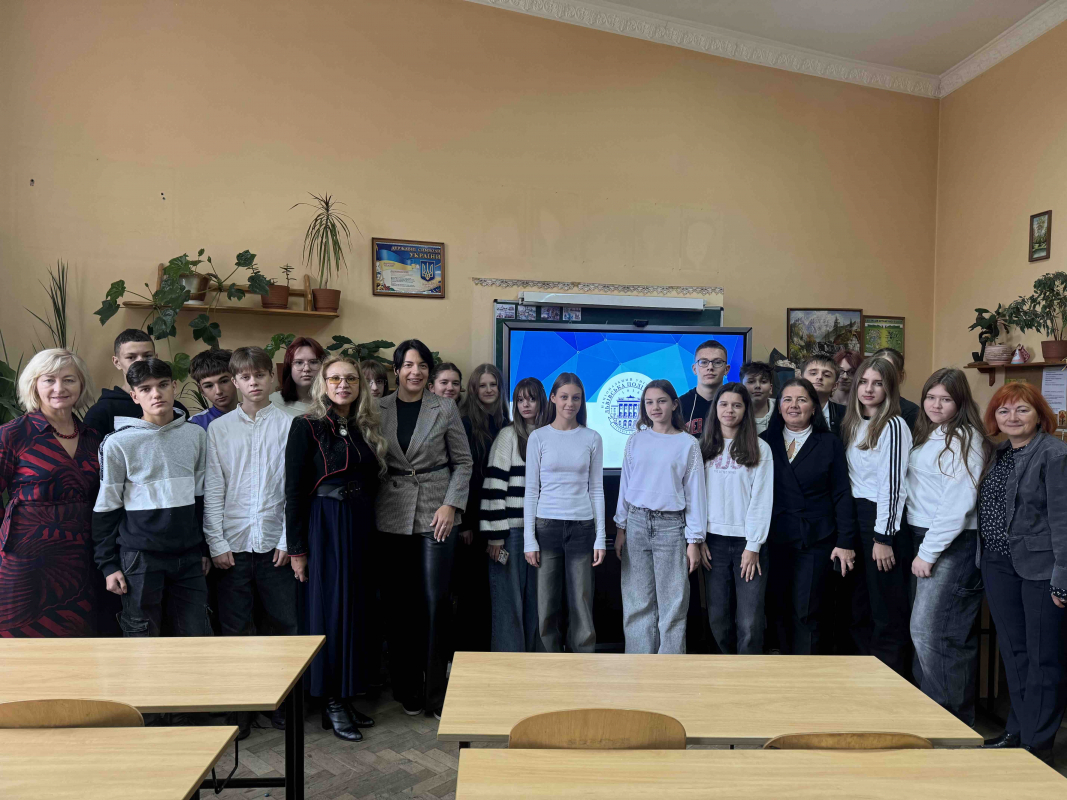 Фото з Днів Політехніки в гімназії