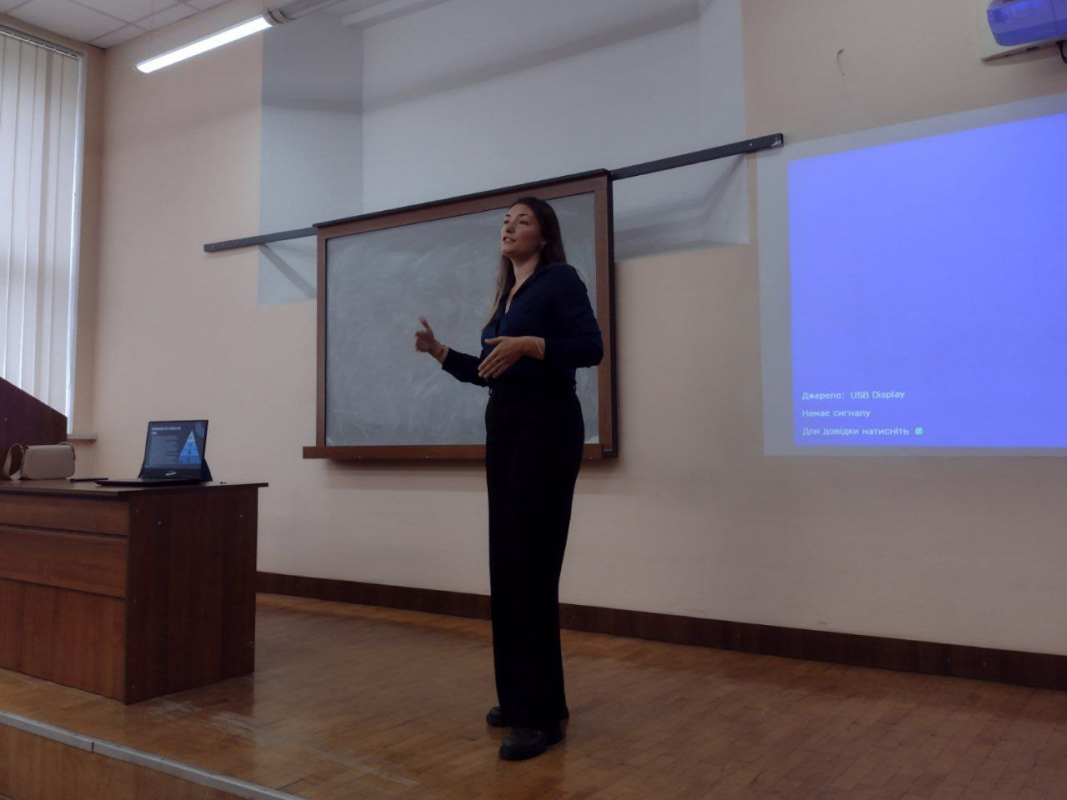 Фото із зустрічі у Львівській політехніці