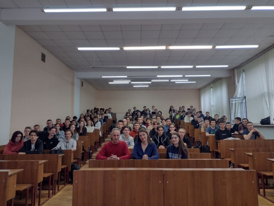 Фото із зустрічі у Львівській політехніці