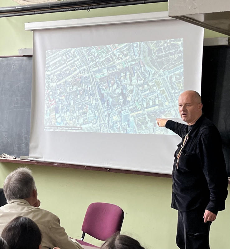 Фото з лекції