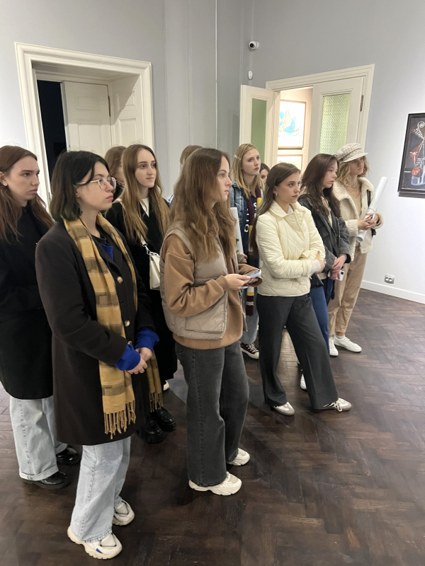 Фото з виставки