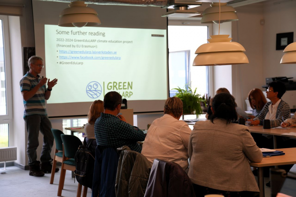 Фото з тренінгу в Естонії