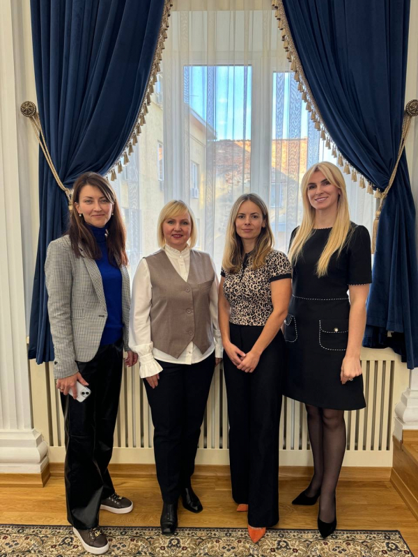 Фото з відвідин суду