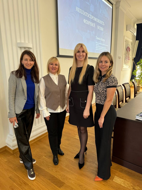 Фото з відвідин суду