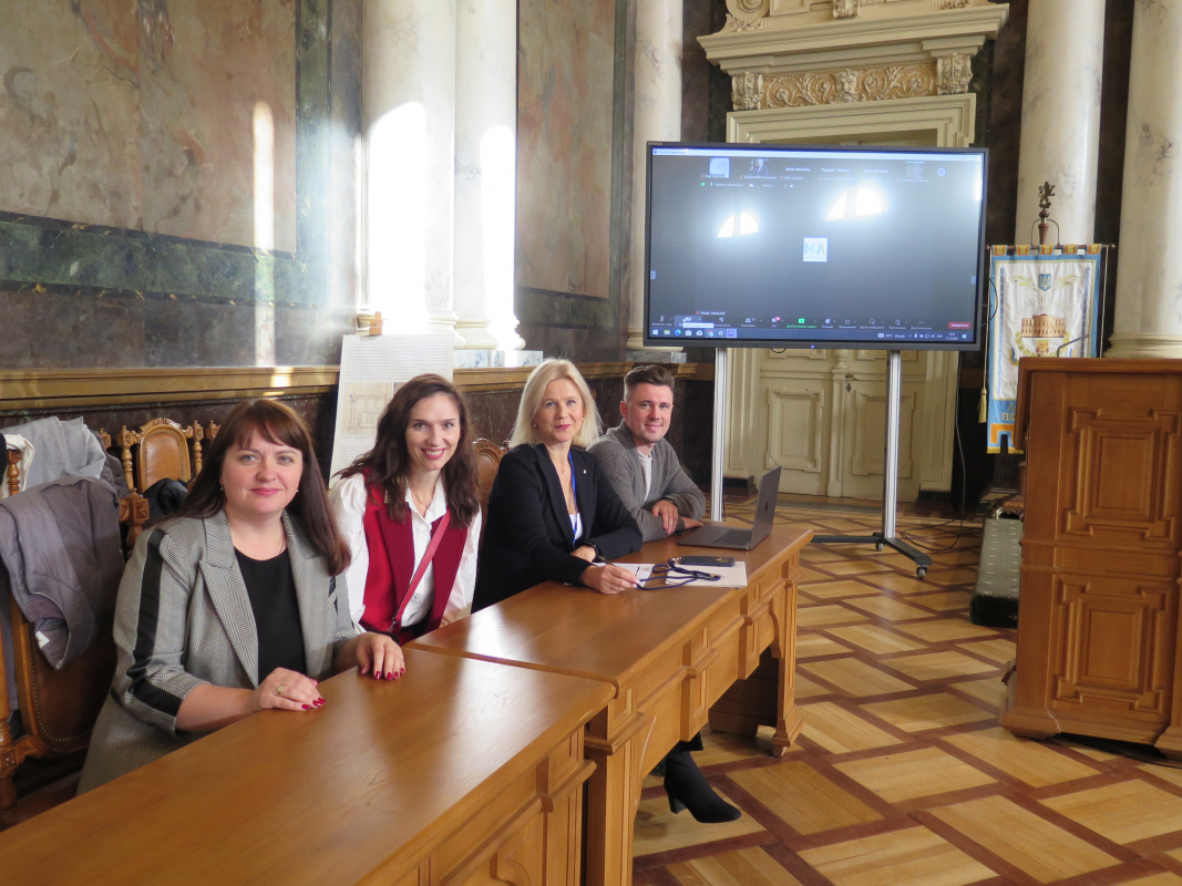 Фото з конференції