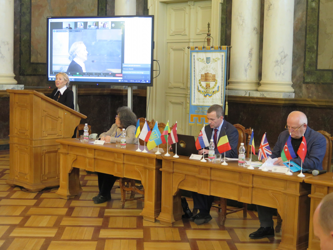 Фото з конференції