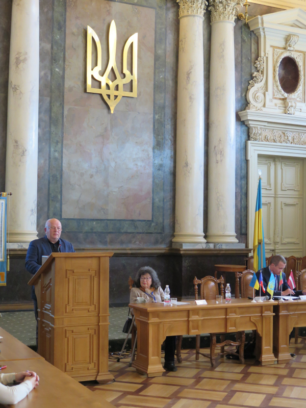 Фото з конференції