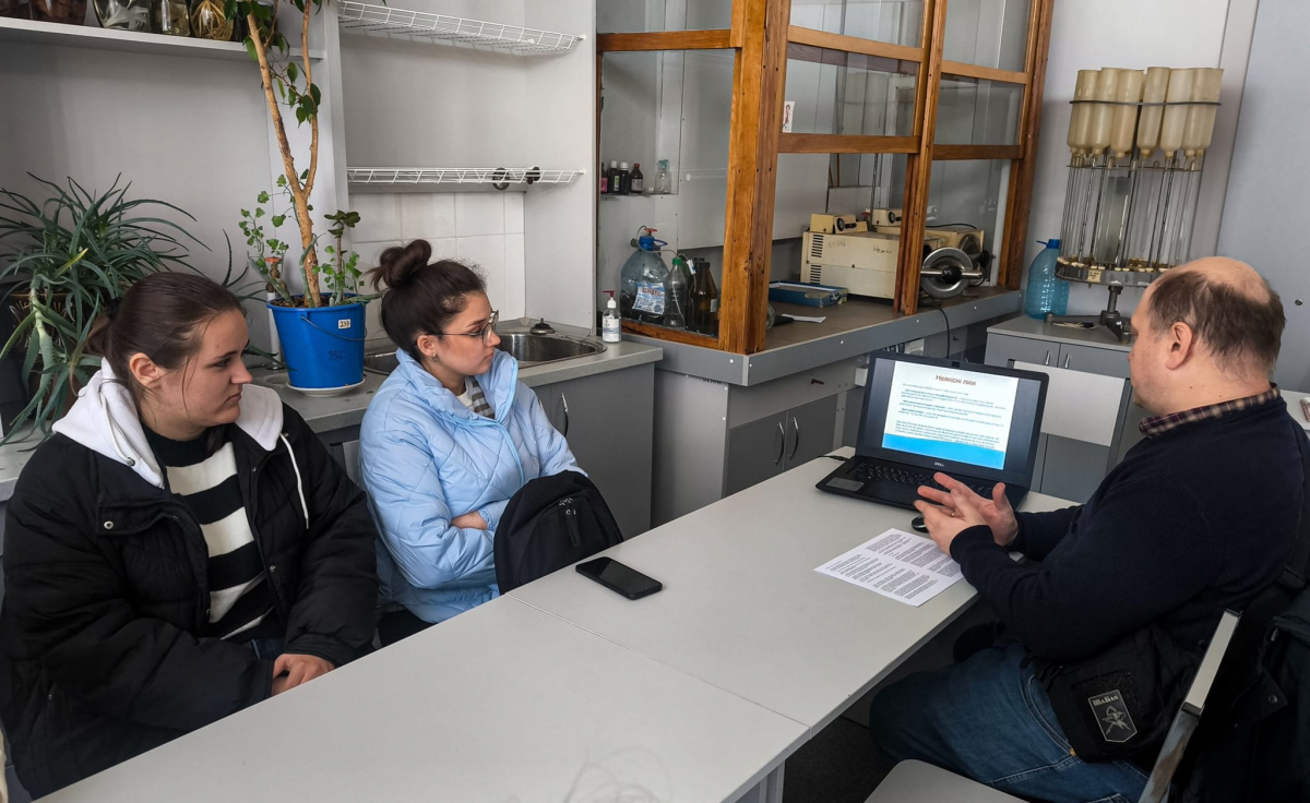 Фото з лекції