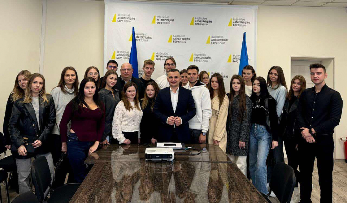 Фото з відвідин установи