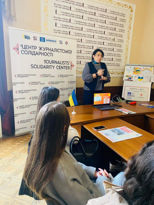 Фото з відвідин центру