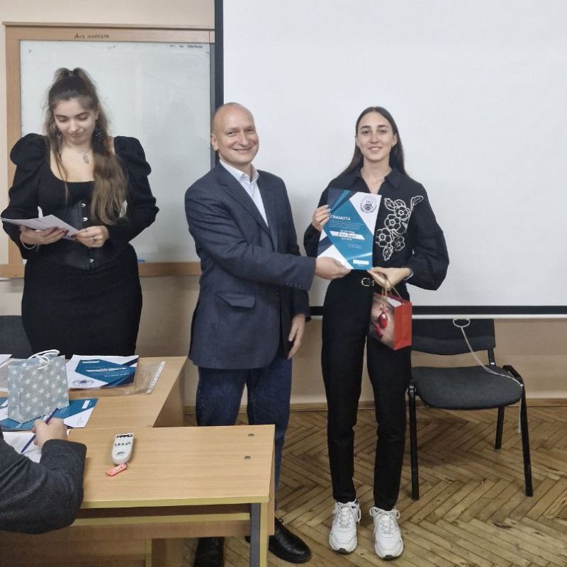 Фото з нагородження переможців