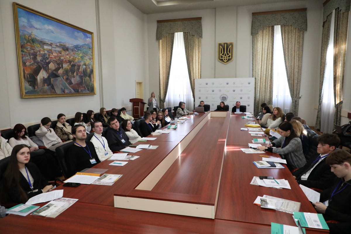 Фото з конференції студентів