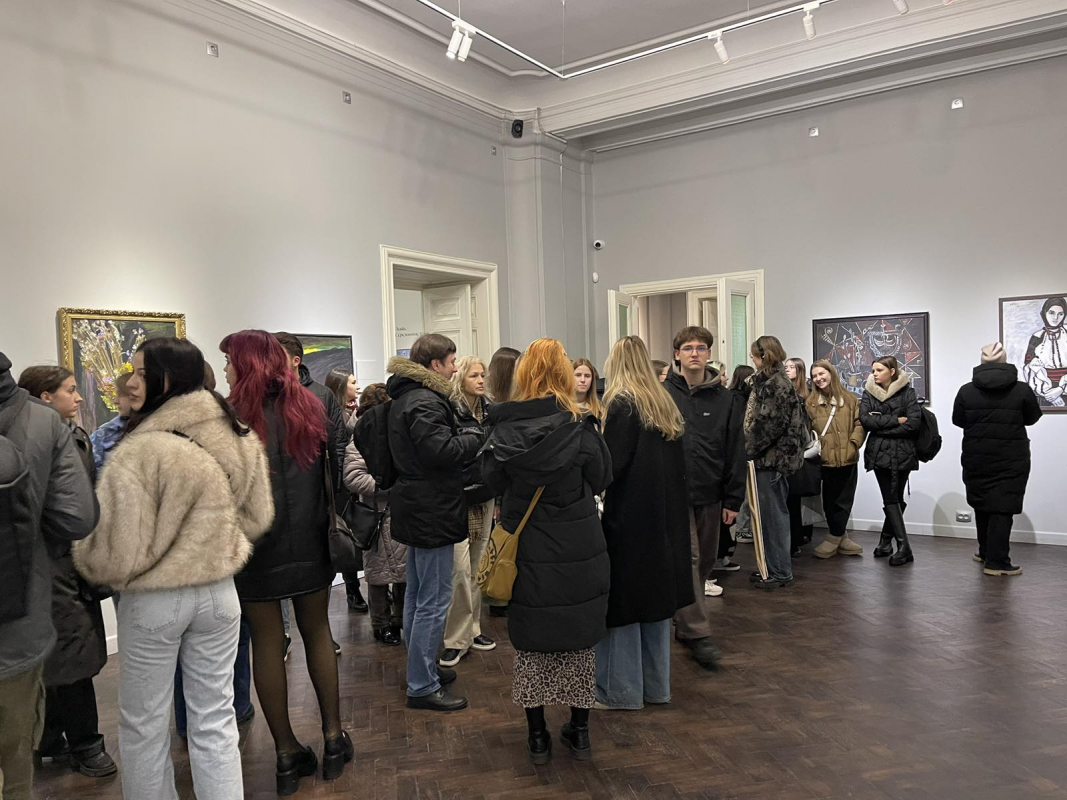 Фото з виставки