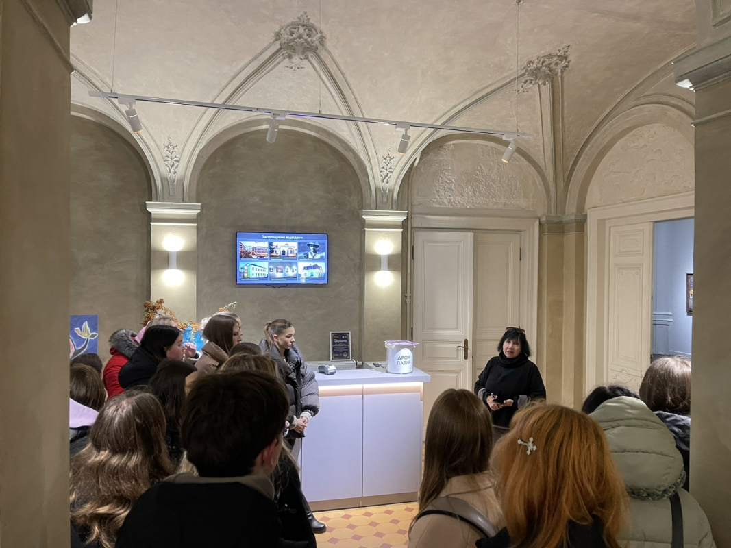 Фото з виставки