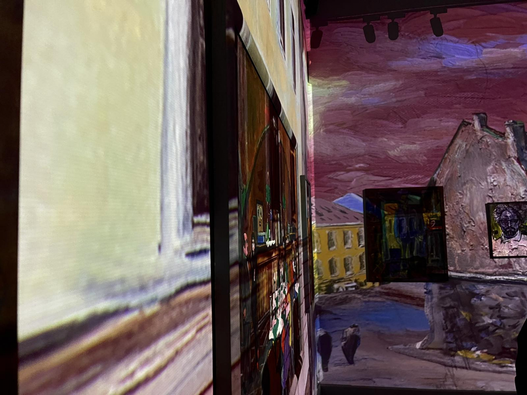 Фото з виставки