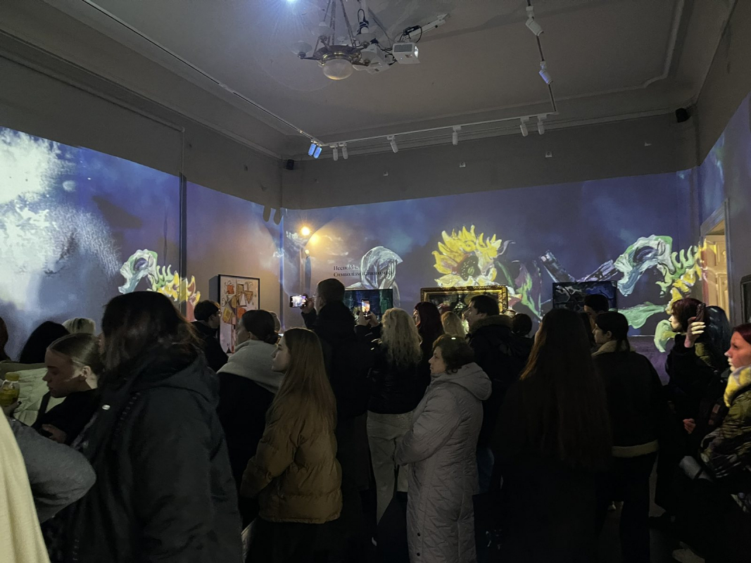 Фото з виставки