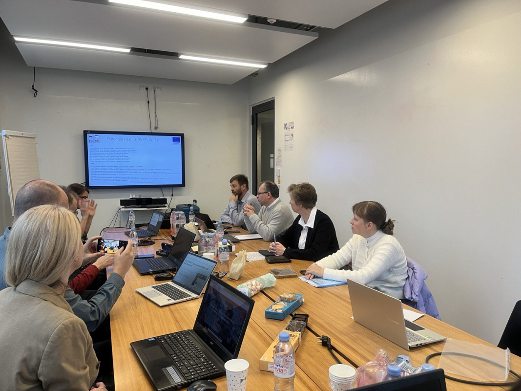 Фото із зустрічі у Франції