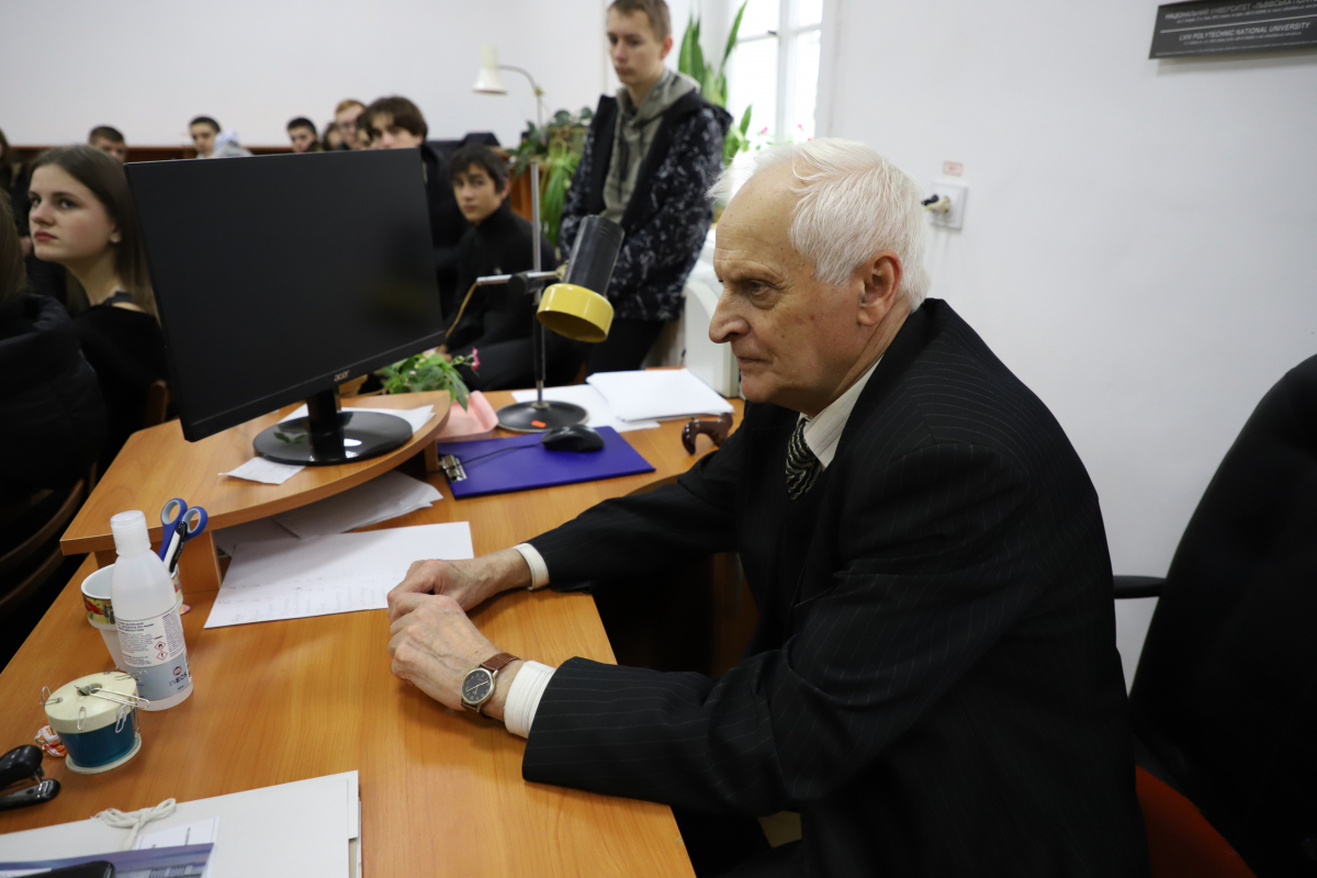 Фото із зустрічі у Львівській політехніці