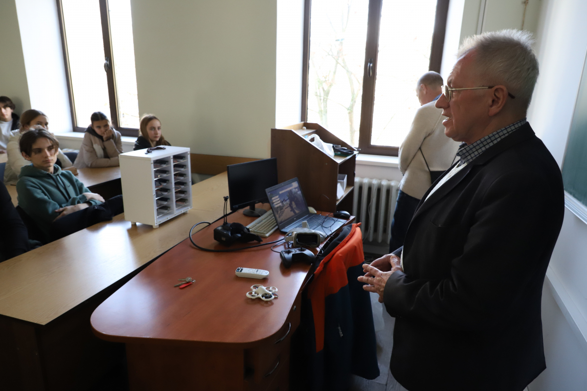 Фото із зустрічі у Львівській політехніці