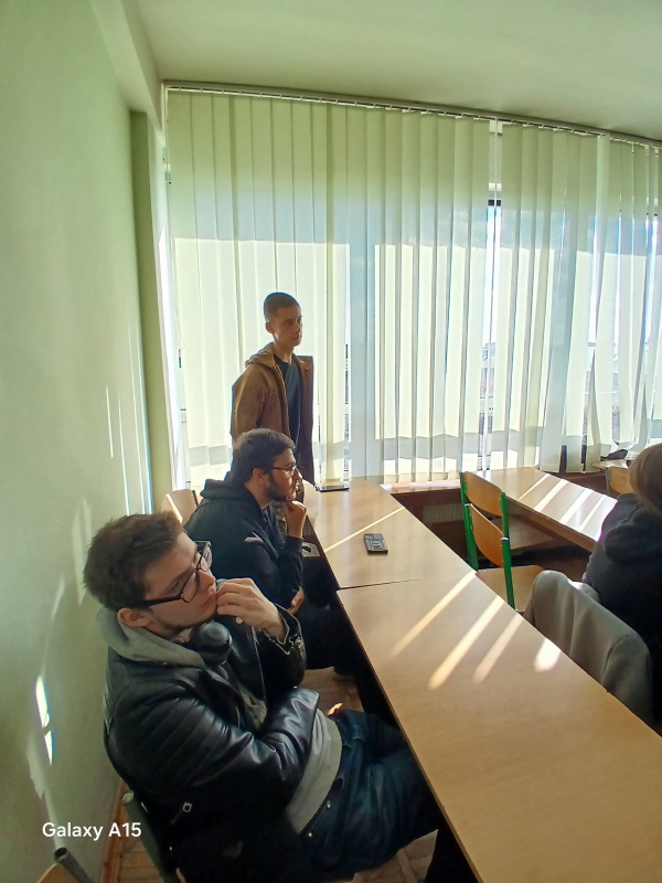 Фото із засідання гуртка