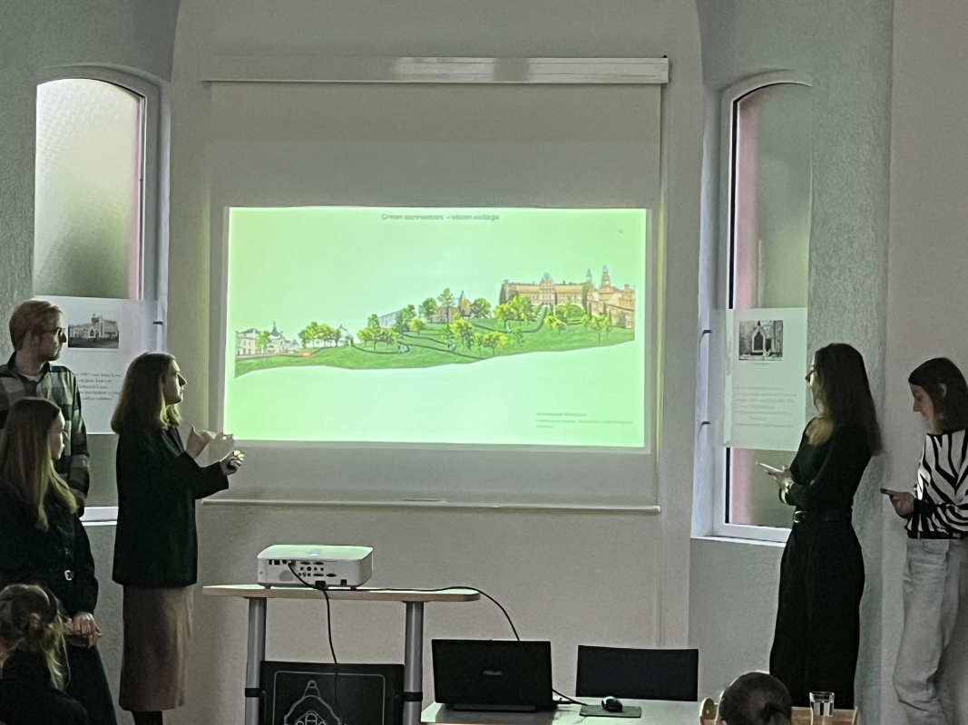 Фото із семінару в Польщі