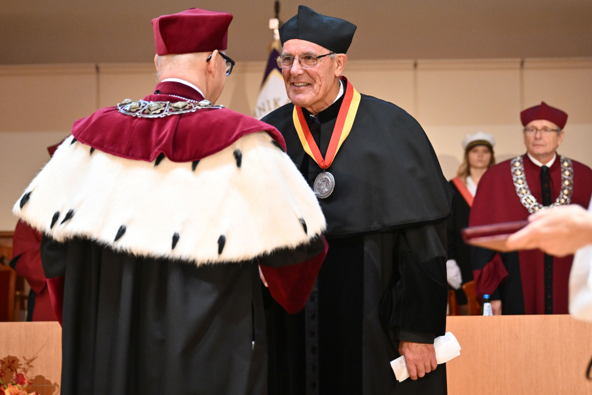 Фото з урочистостей у Вроцлавській політехніці