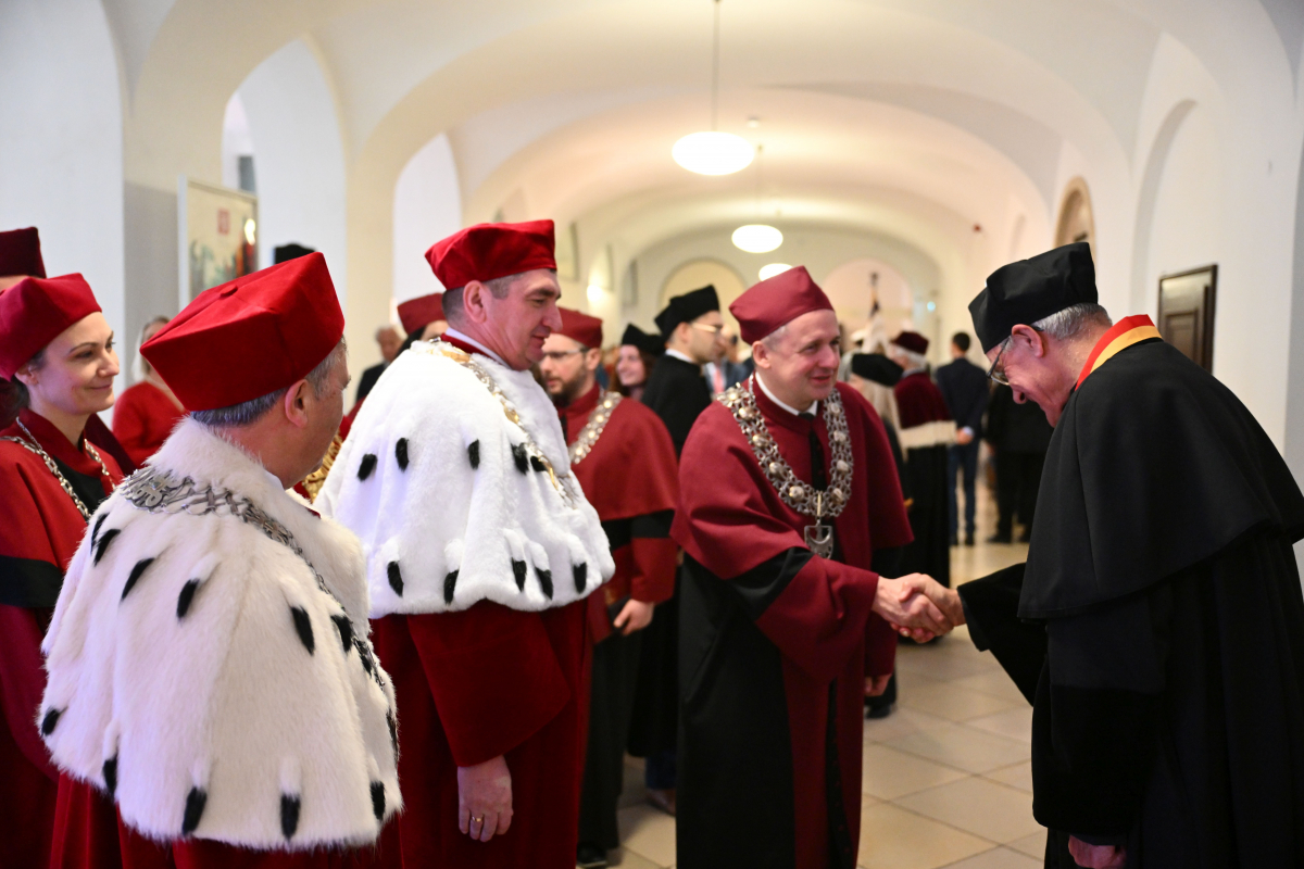 Фото з урочистостей у Вроцлавській політехніці