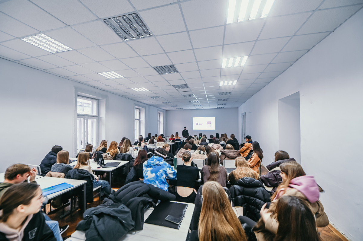 Фото з лекції