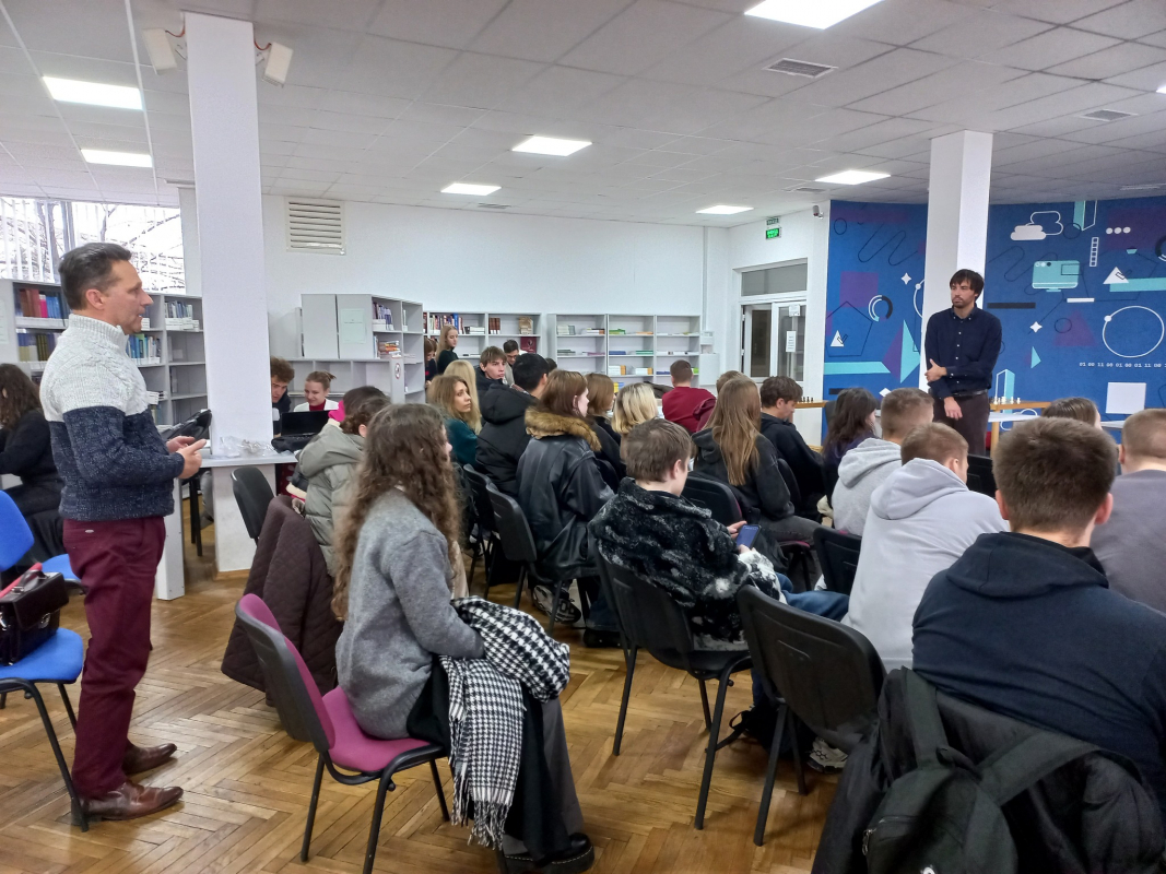 Фото із зустрічі у Львівській політехніці