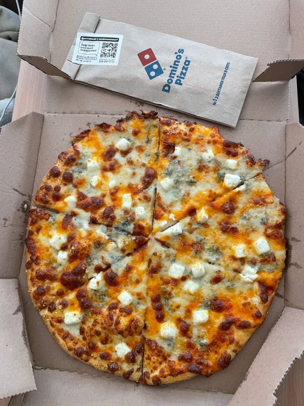 Фото із заходу