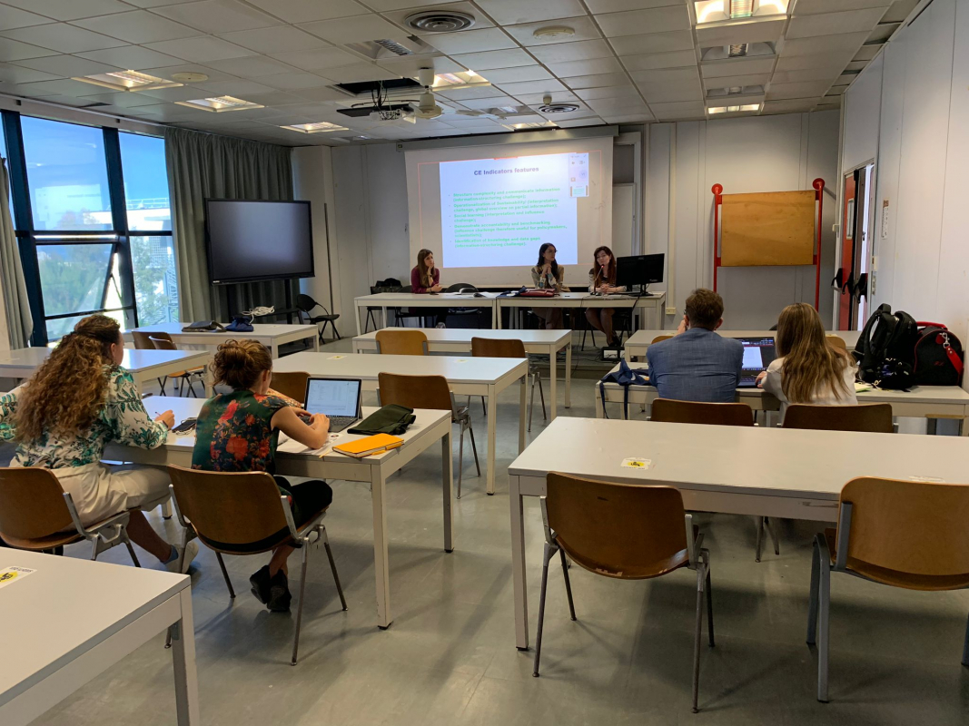 Фото із симпозіуму