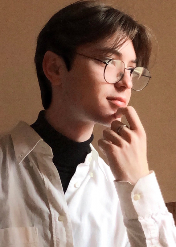 Герой матеріалу