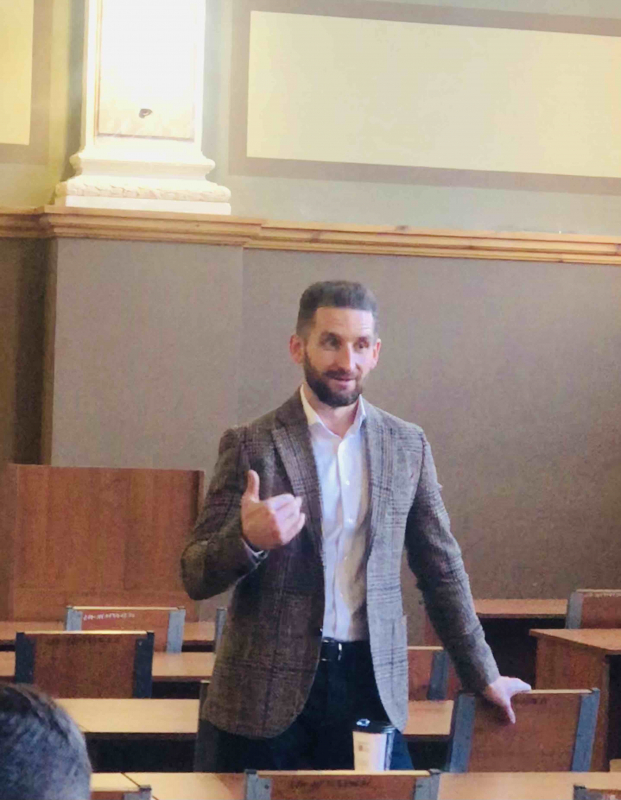 Фото з лекції