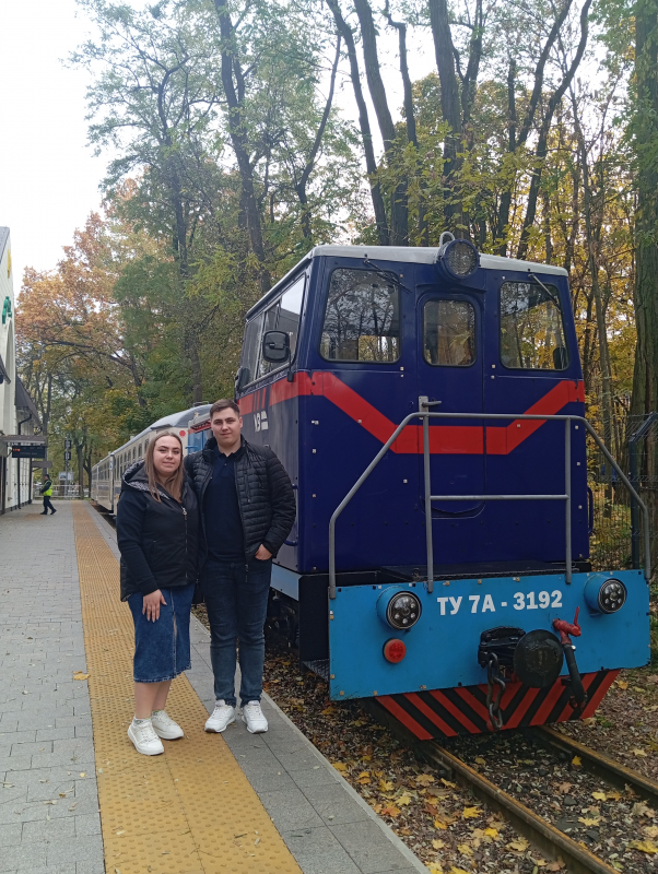 Фото із заходу