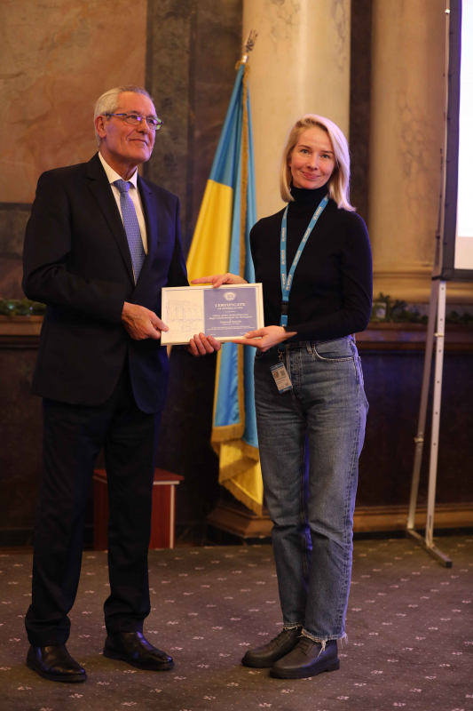 Фото з церемонії нагородження