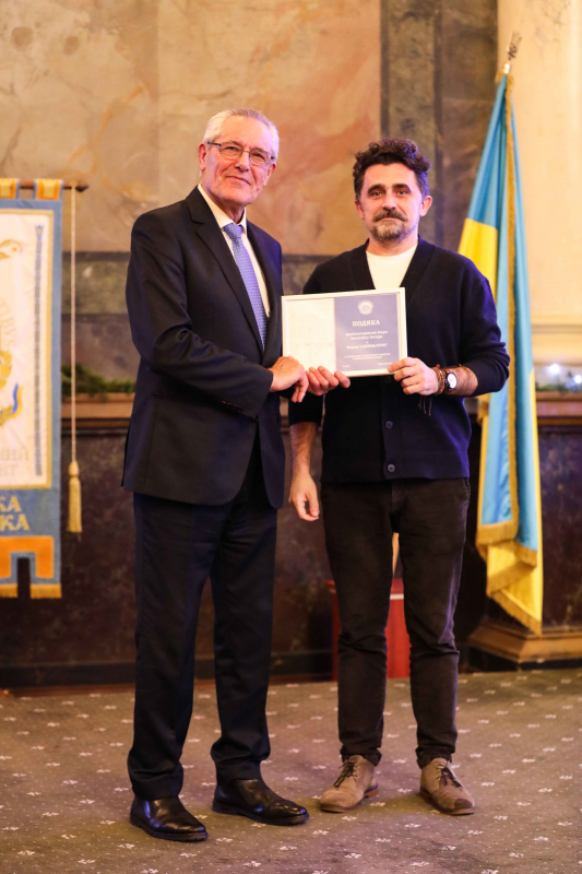 Фото з церемонії нагородження