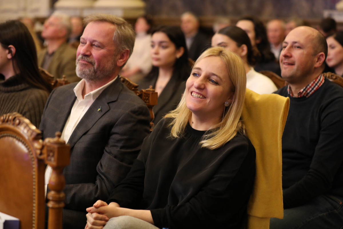 Фото з церемонії нагородження