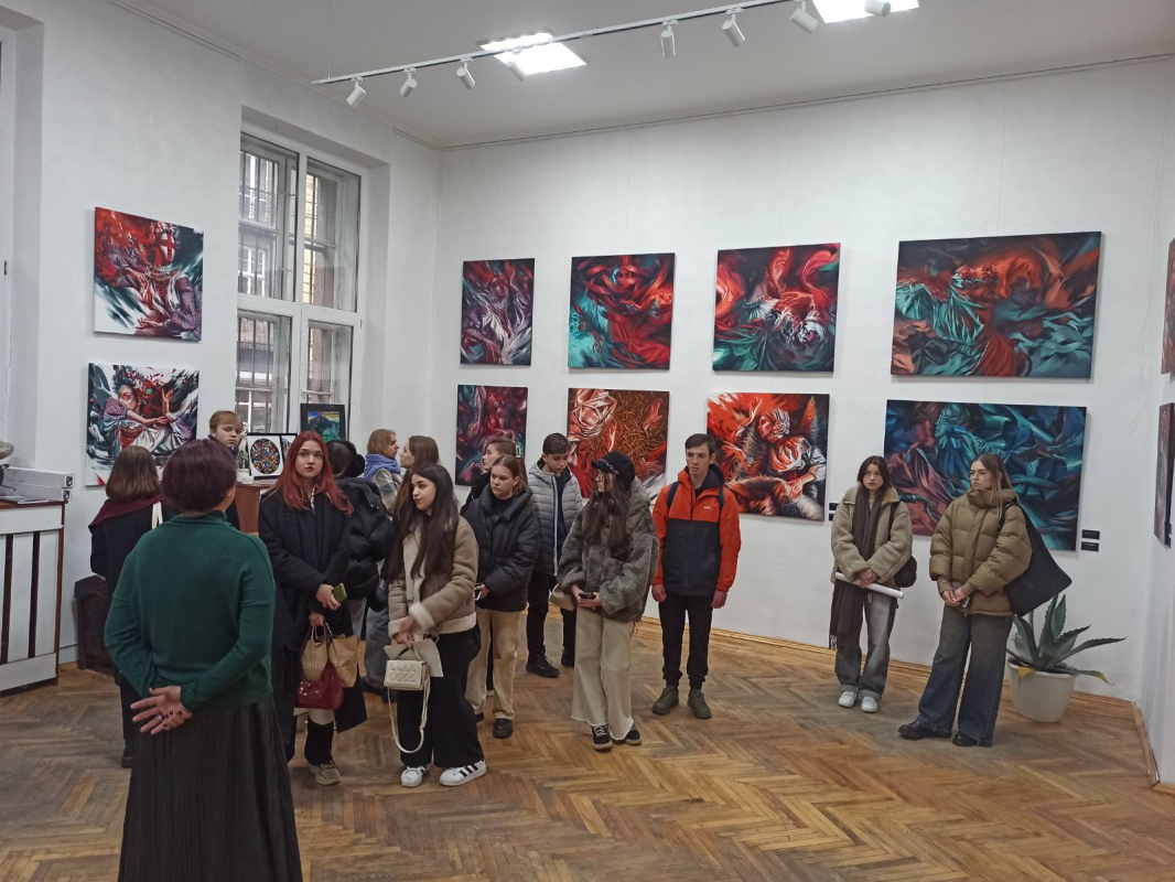 Фото з виставки