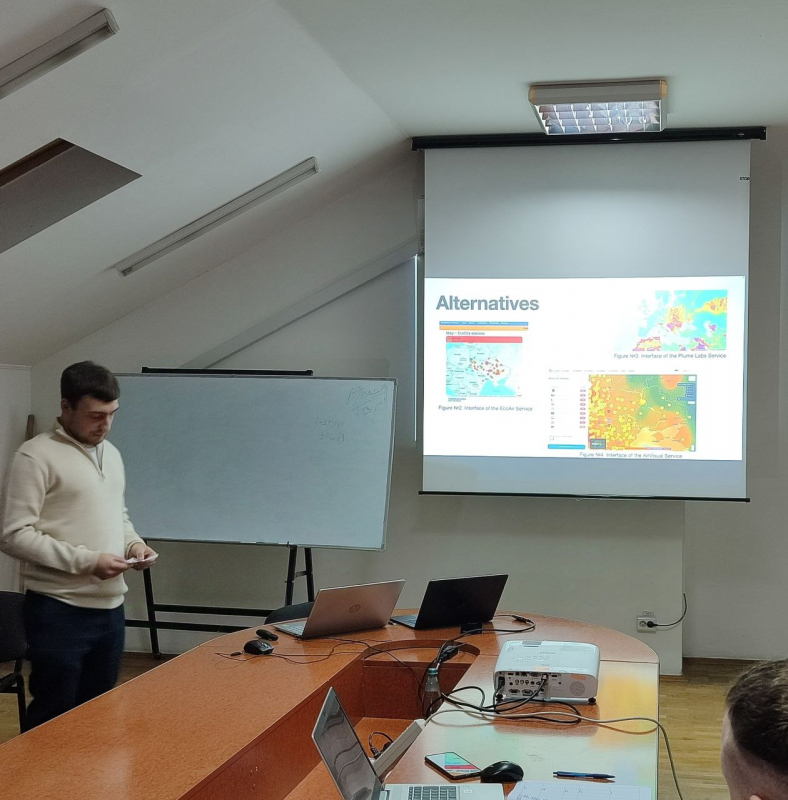 Фото із захисту робіт