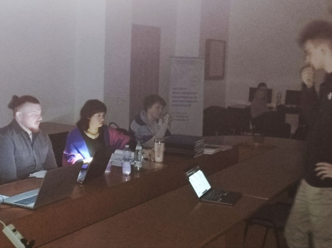 Фото із захисту робіт