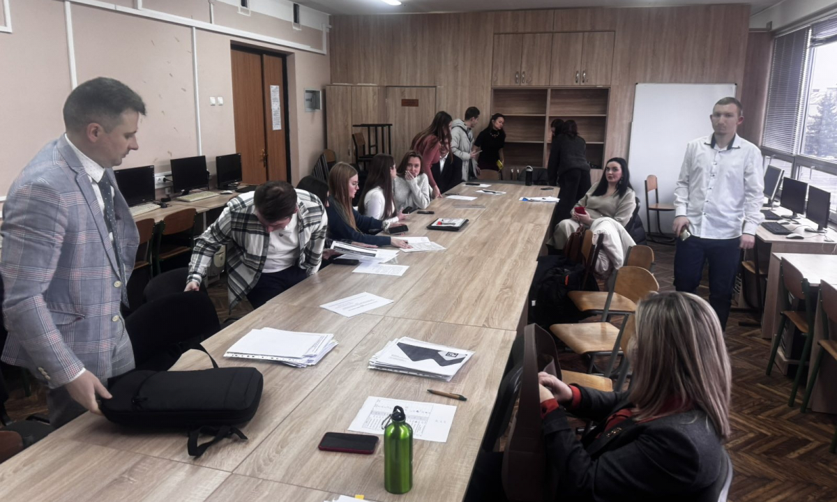 Фото із захисту робіт