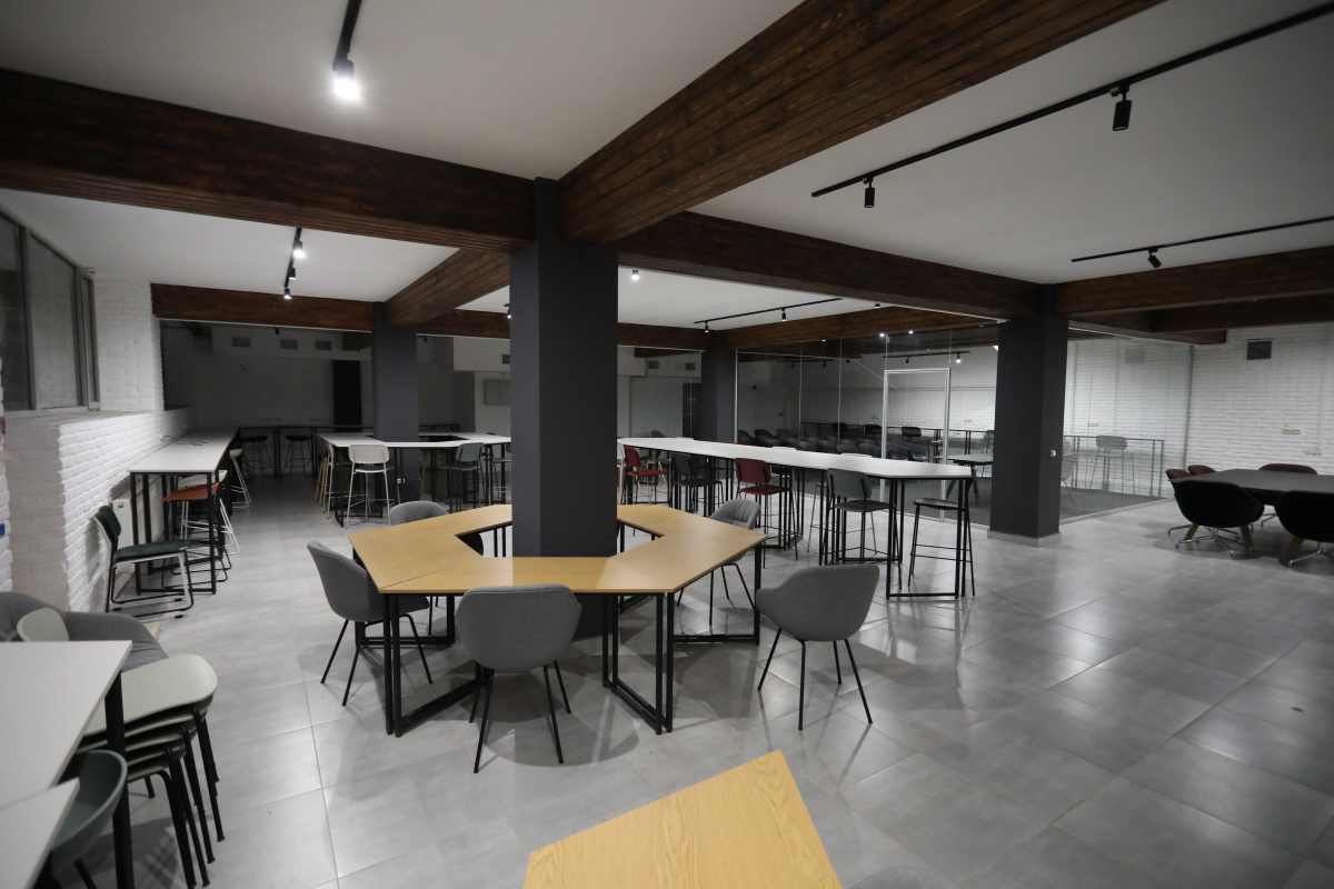 Фото з відкриття студентського простору