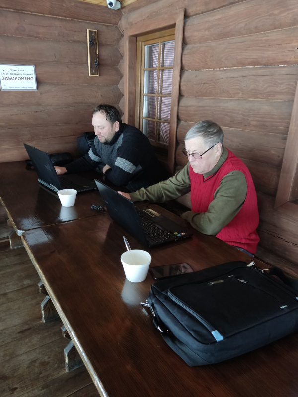 Фото з виїзного засідання кафедри