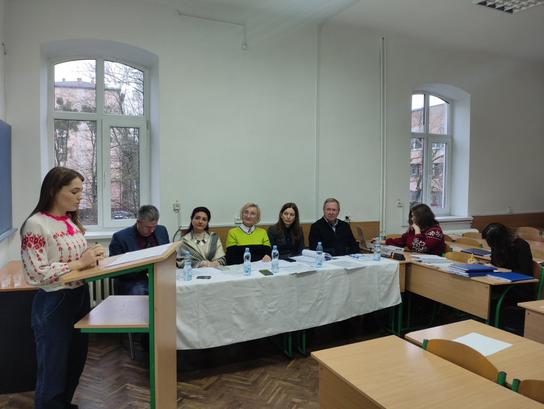 Фото із захисту робіт