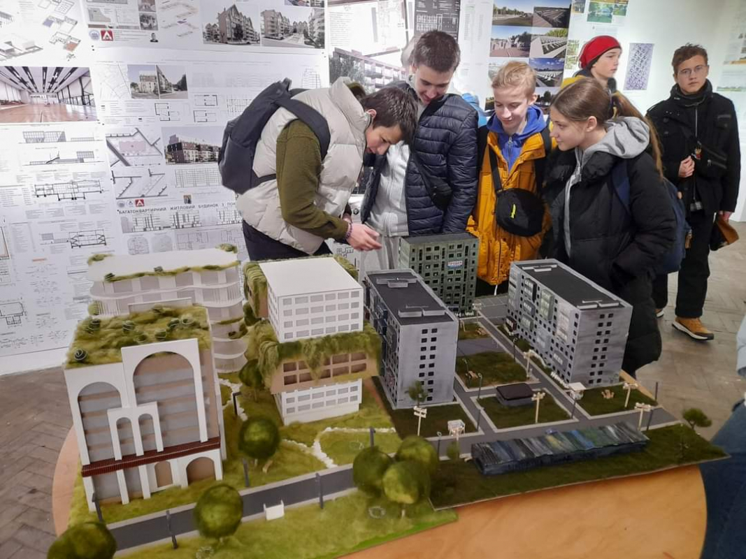 Фото із профорієнтаційного заходу