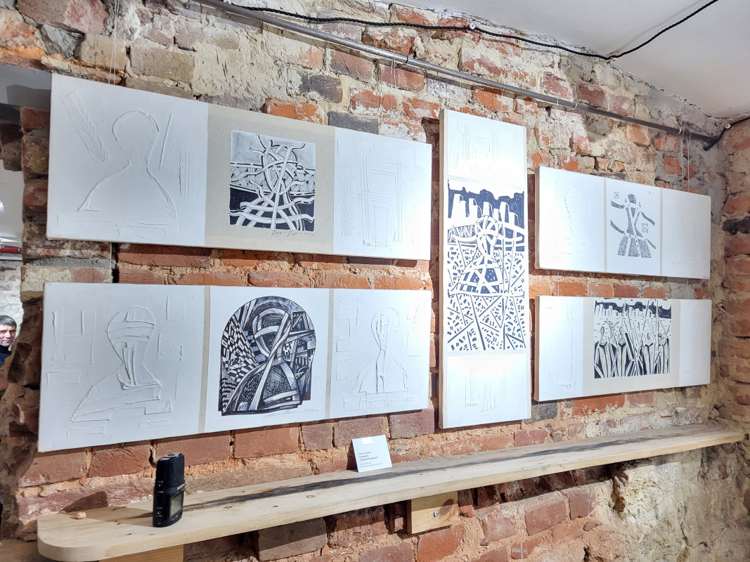 Фото з виставки