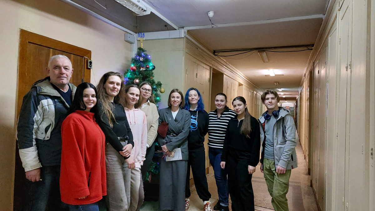 Стипендіанти Фундації ЗМІN