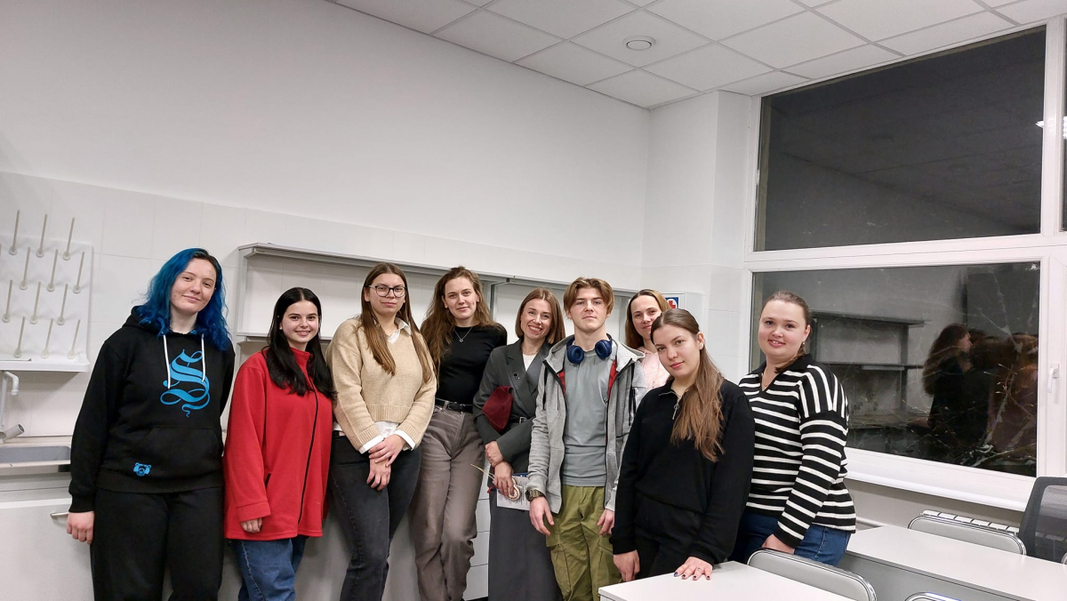 Стипендіанти Фундації ЗМІN